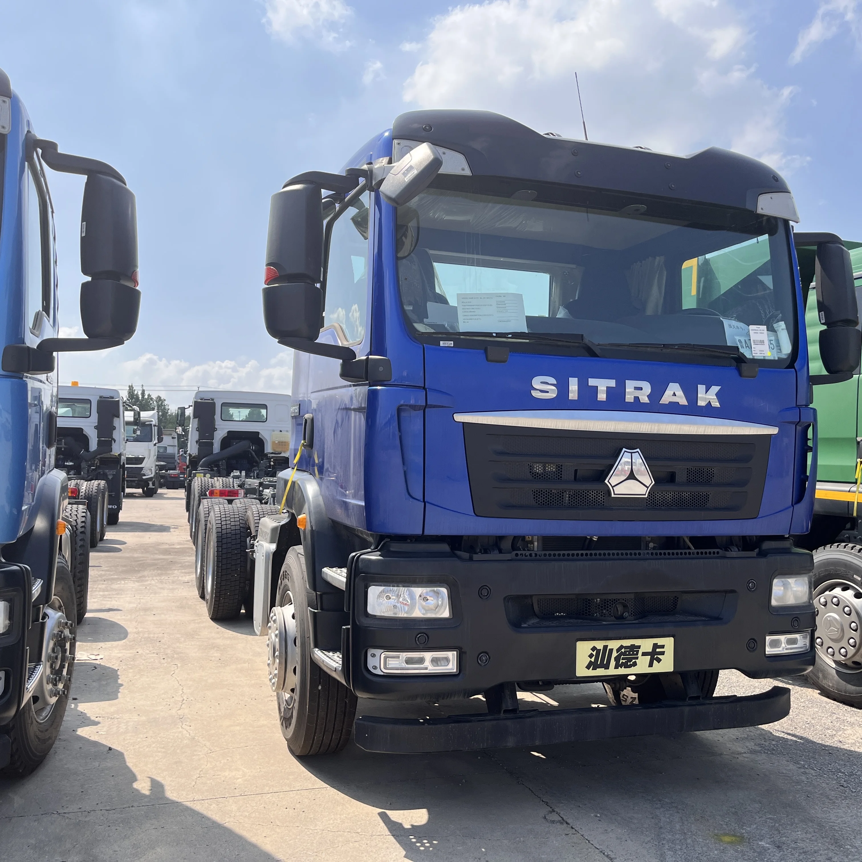 Howo 6X4 Sitrak C7H Tractor Head Truck Wheel Tractor Trucks New 2023