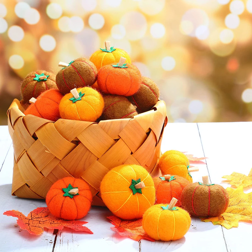 Hot Selling Thanksgiving Mini Pumpkin Halloween Home Decor Wall Hanging Ornament Decoration Felt Pumpkins Crafts Outdoor