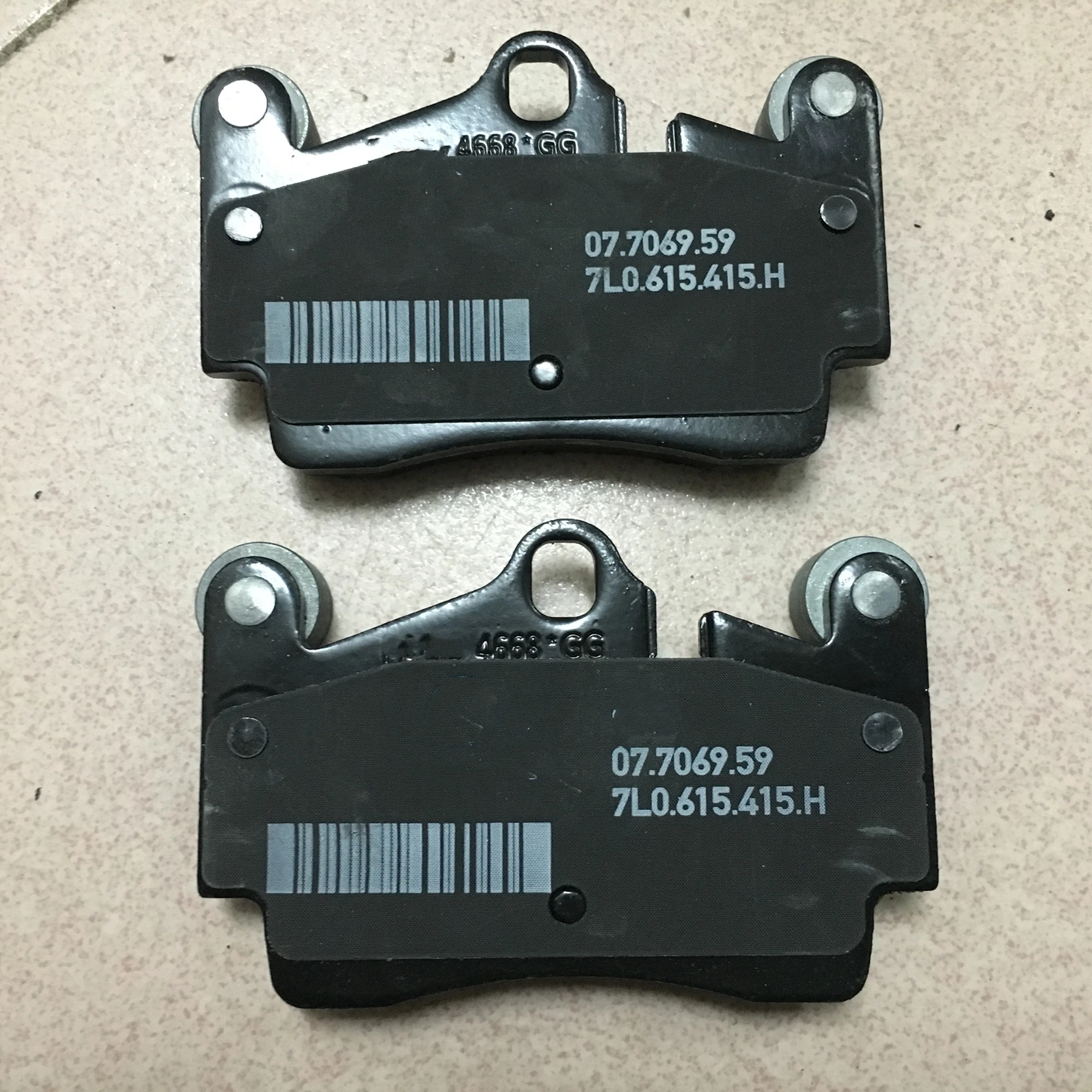 
OE SECOND-TIER SUPPLIER BRAKE PAD FOR AUDI Q7/Cayenne 955 (D978) 7L0698451BJ/95535293903 