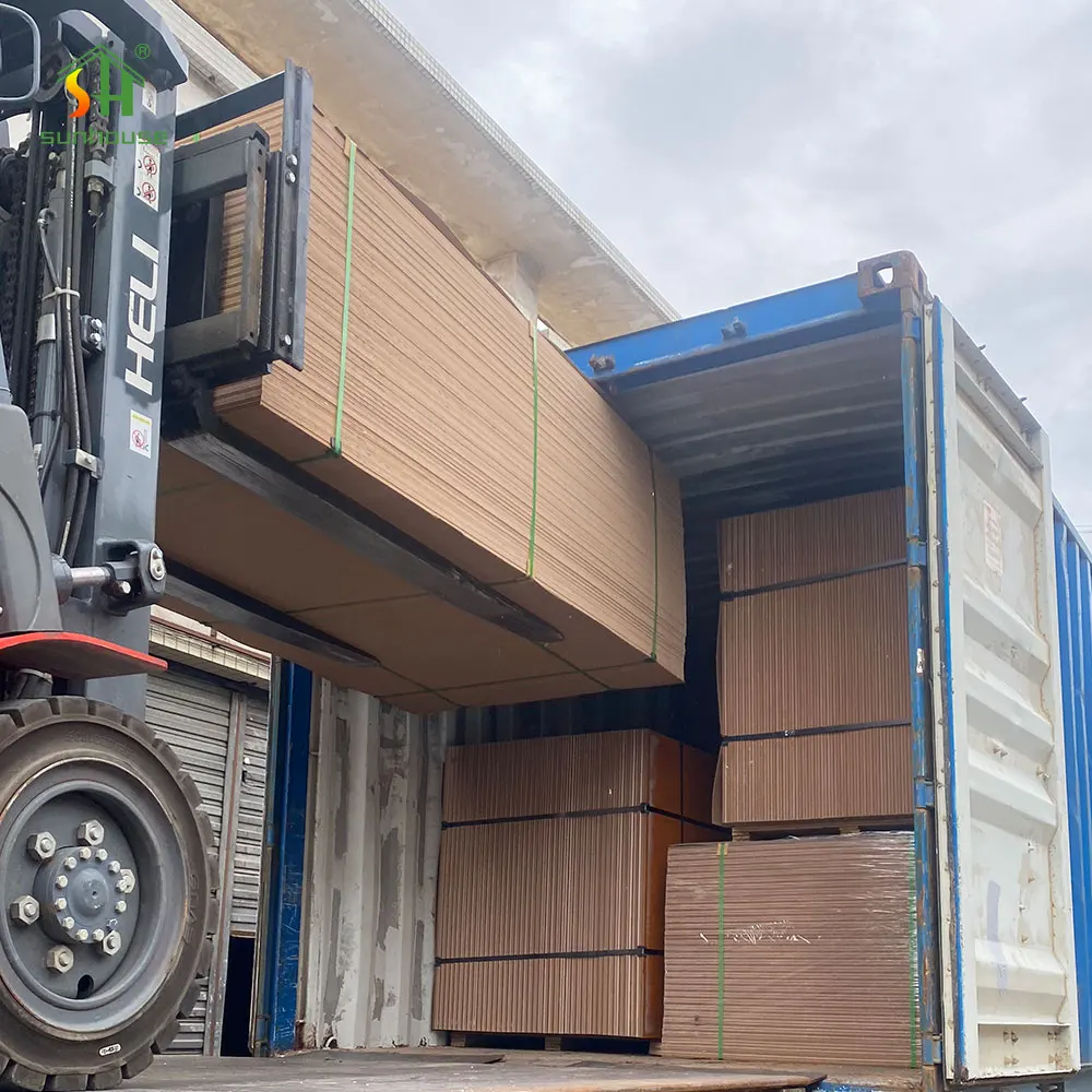 Wholesale 3/8 Inch 1/2 Inch Fire Resistant Mdf Board Termite Resistant Laminated Mdf Board For Furniture