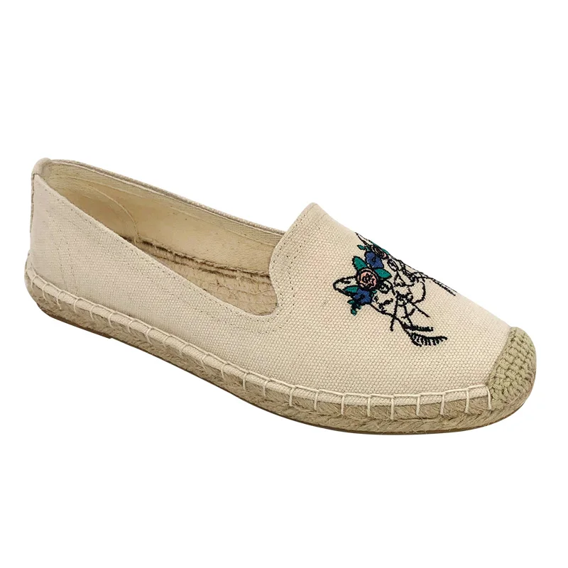 Wholesale  New style fashionable Casual closed toe flat slip on soft jute sole canvas casual espadrilles shoes for women