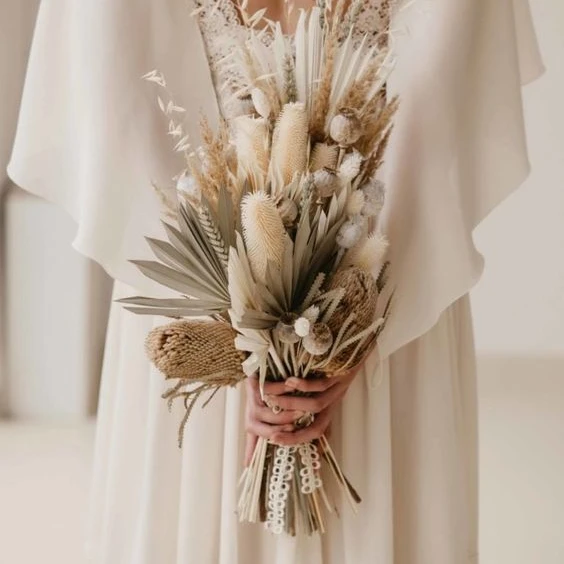 corporate promotional gift items hot seller  pampas  Grass bunny tails Teasels Composite bouquet in vase for home decor