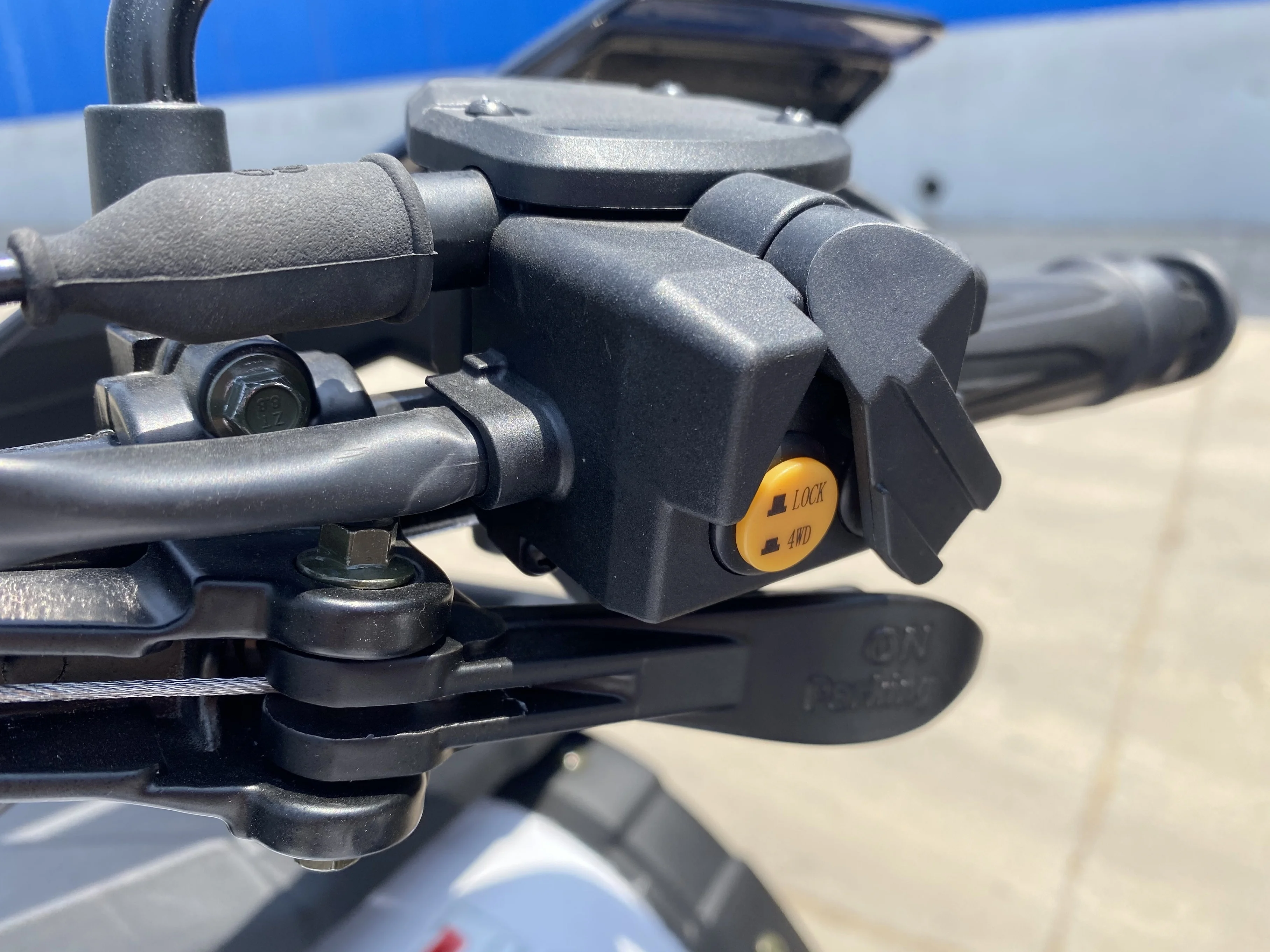 400cc/600cc/800cc/1000cc взрослые 2WD/4WD переключаемый четырехколесный внедорожный мотоцикл CF ATV quad ATV/UTV
