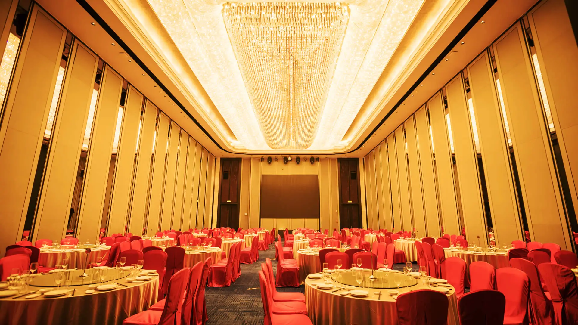 Prefabricated interior soundproof acoustic wooden folding accordion room divider movable partition for banquet