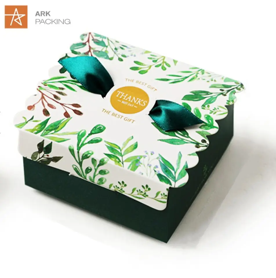 Customized small candy box wedding or chocolate candy boxes for holiday gift