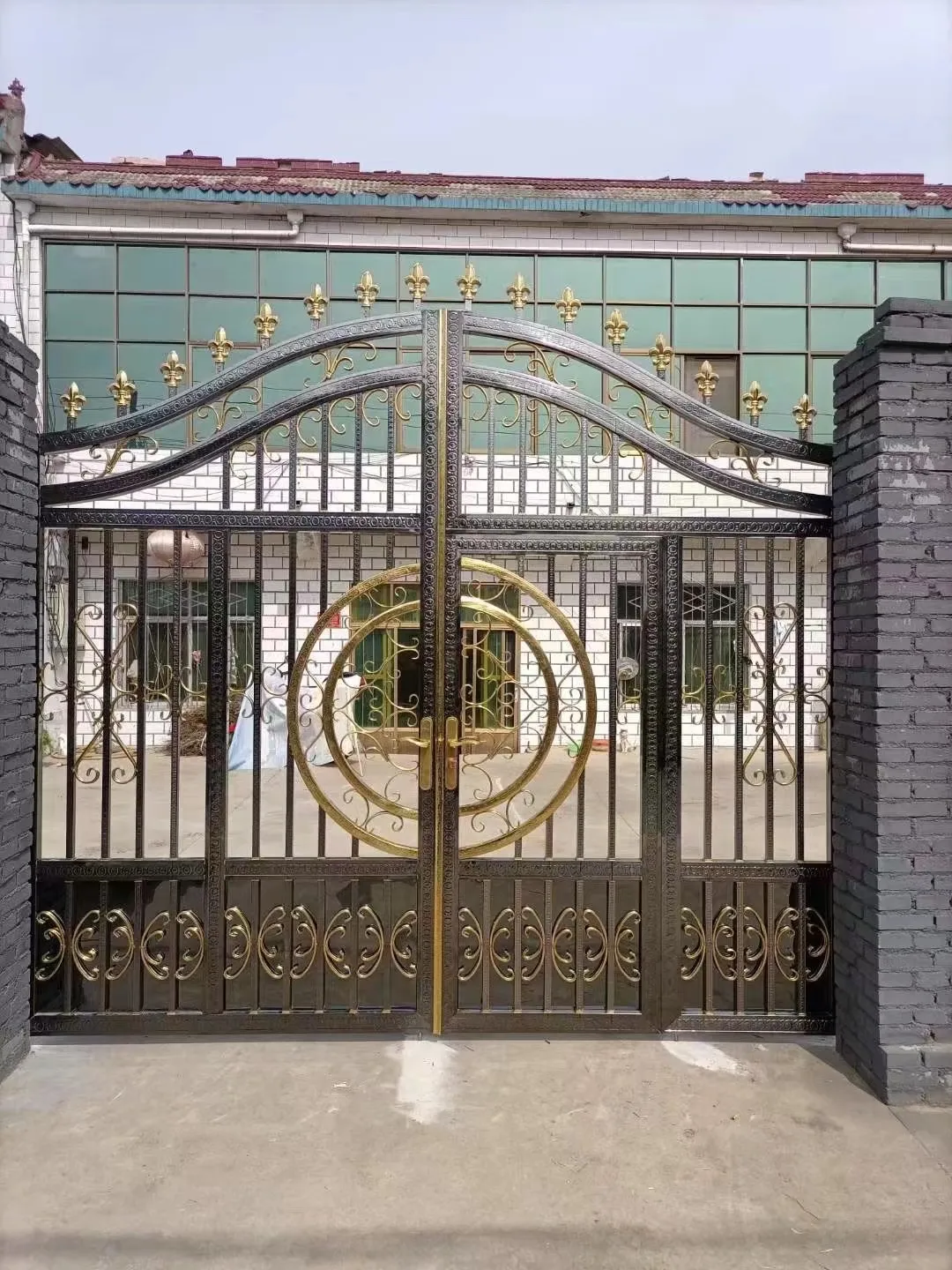 Durable best sell design of main gate wrought iron gate