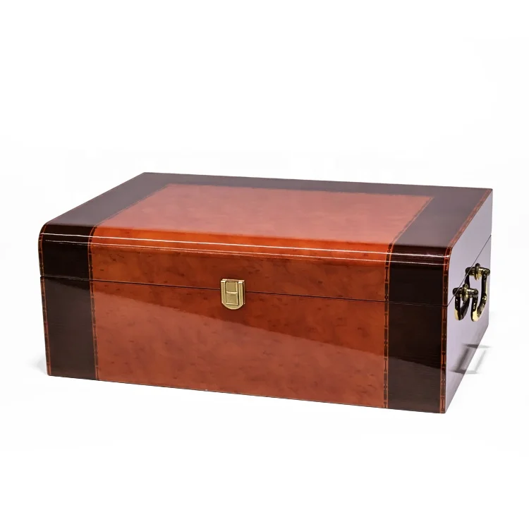 Luxury Custom design wooden high gloss gift box with lock and key