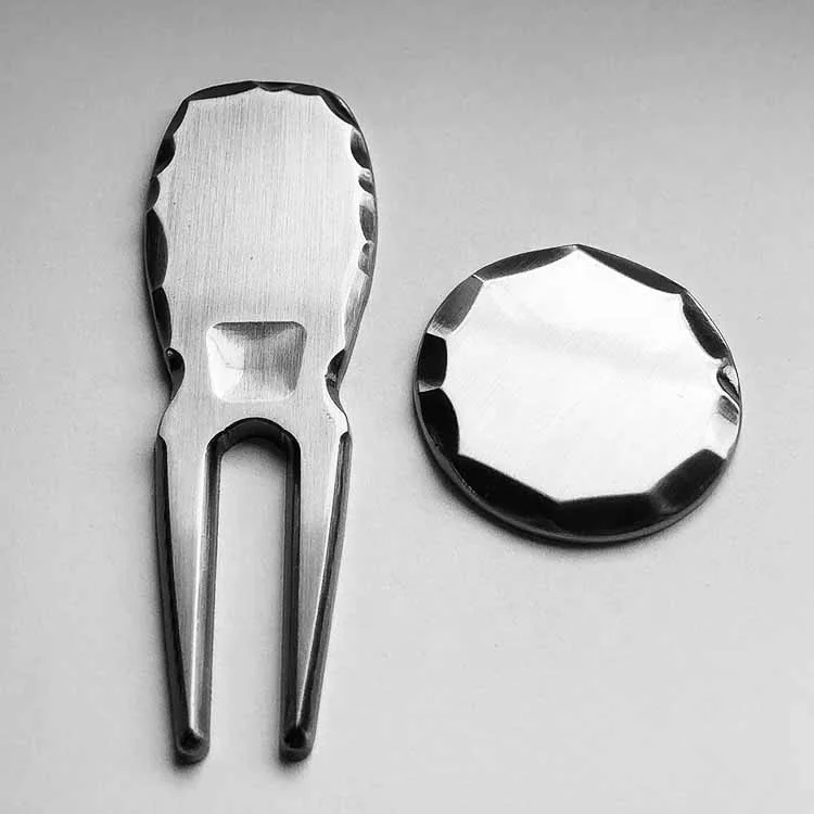 Wholesale Golf divot tool custom logo ball markers magnetic repair pitch fork with ball marker