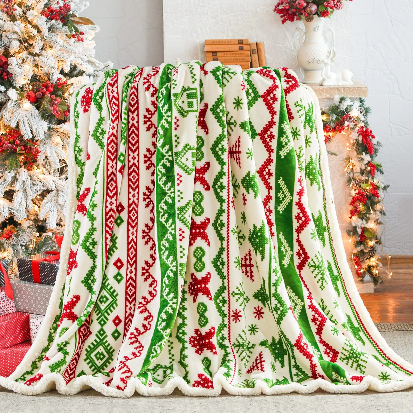 Wholesale Christmas Sherpa Throw Blanket Thick Fluffy Double Side Fleece Sherpa Blanket for Christmas Decoration
