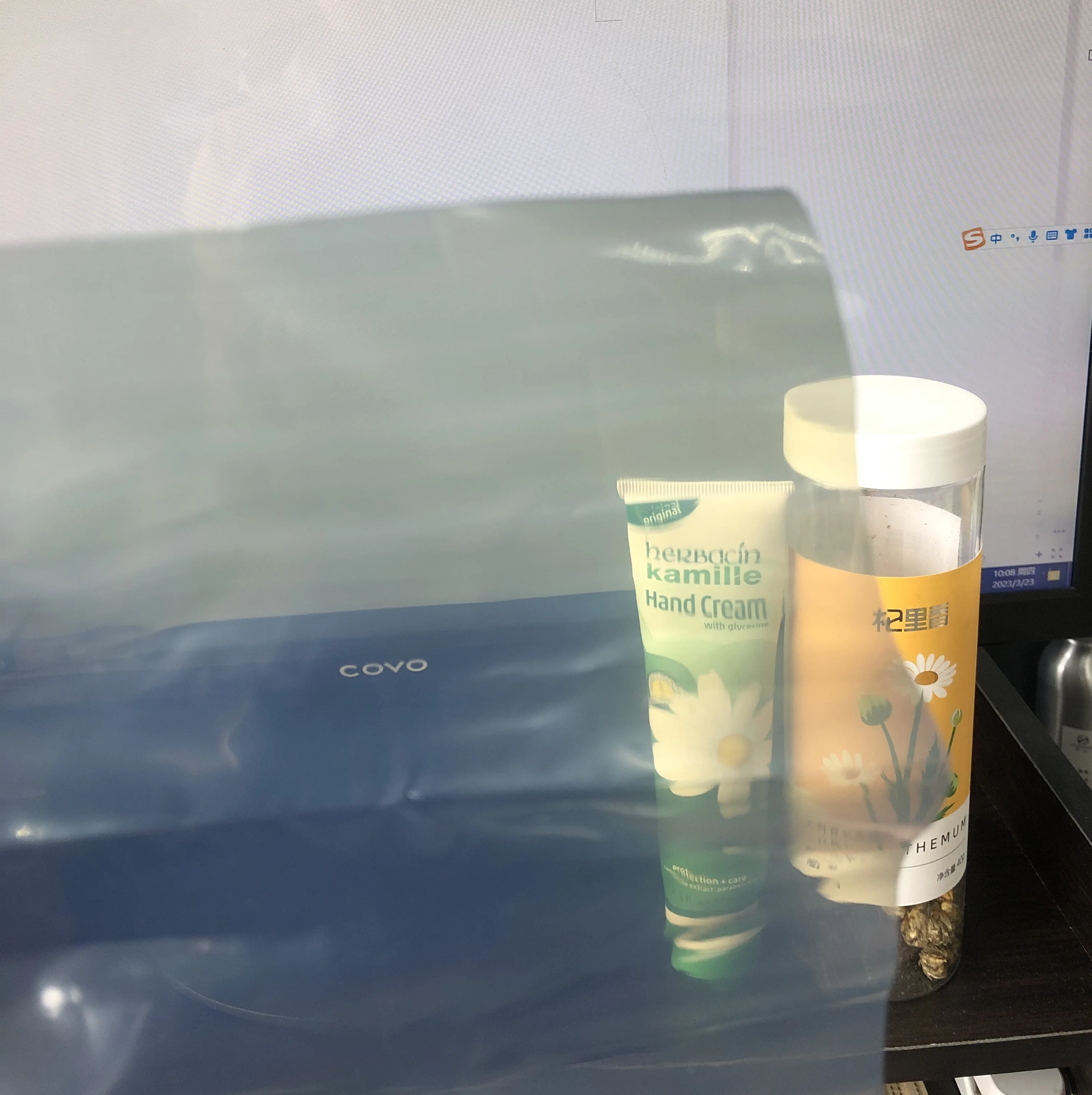 Heat insulation temperature-reducing PE masterbatch for greenhouse film