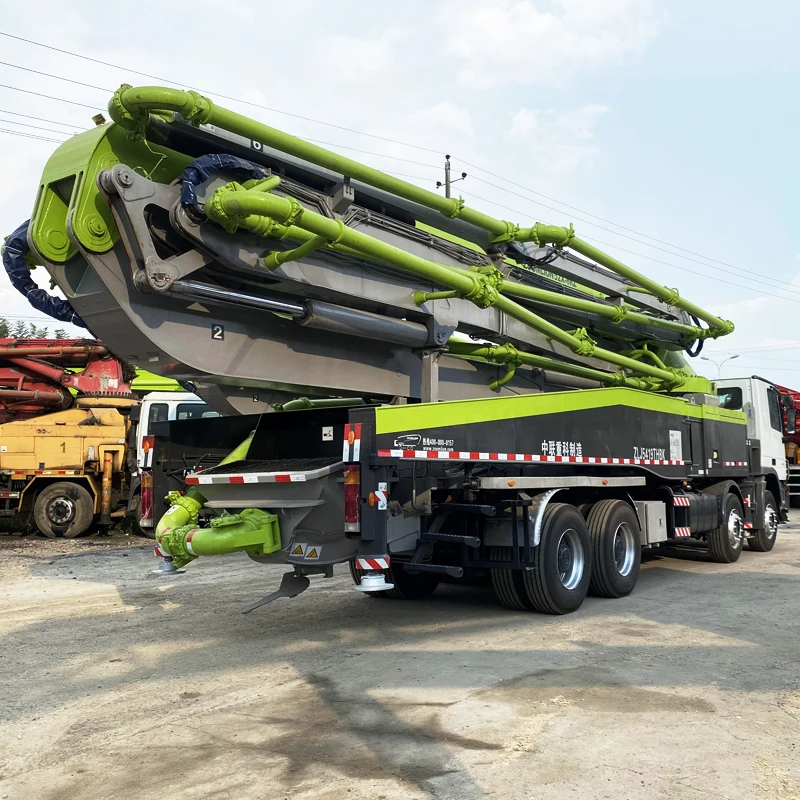 Good condition Zoomlion benz 52m mercedes refurbished concrete pump truck