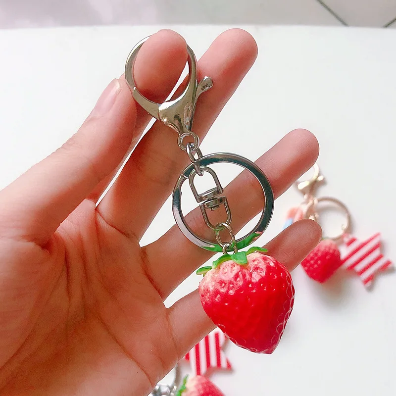 Creative Fruit Strawberry Keychain Cute Girl Heart Keychain Car Keyrings Bag Small Pendant Keychain