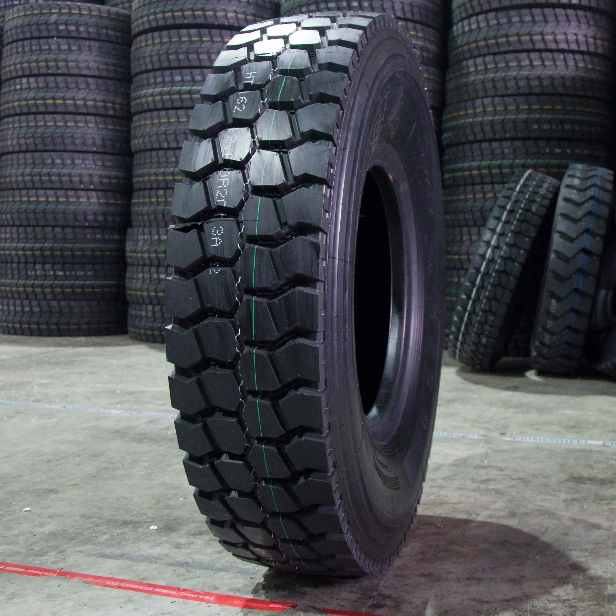 285/80r22.5 9.00 20 295/80/22.5 8r 17.5 radial tires for trucks tires