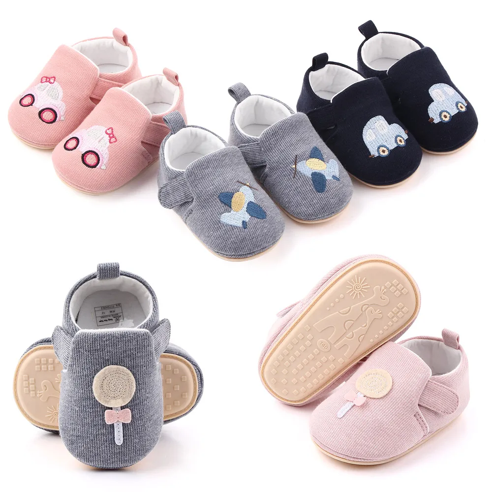 Wholesale cartoon cute soft rubber soled baby shoes for boys and girls