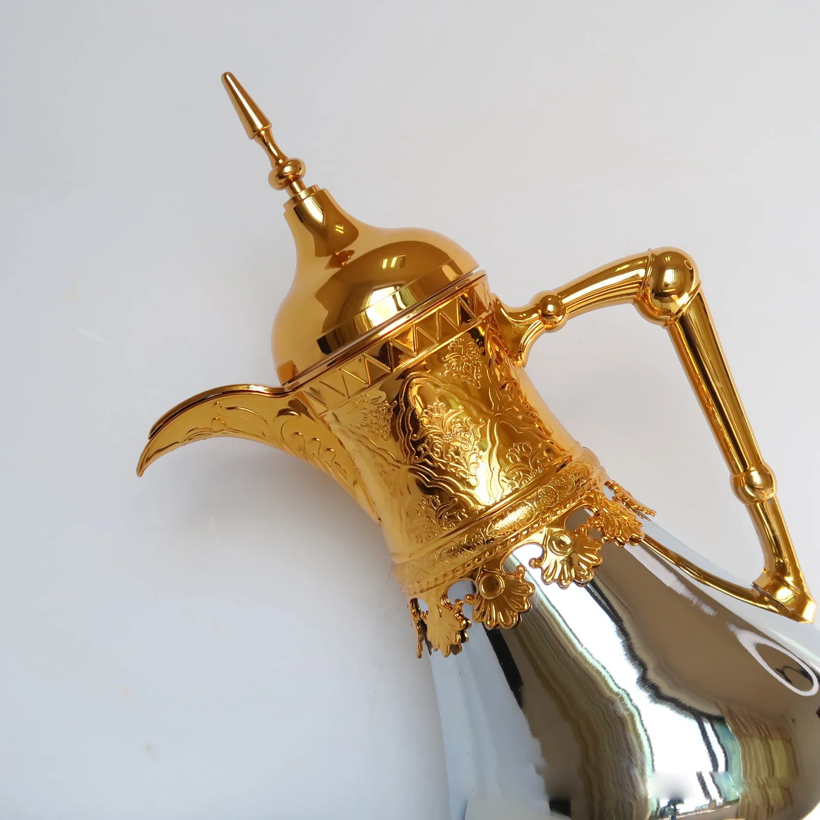 0.5L+0.8L Turkish Style Top Quality Glass Liner Luxury Unique Metal Thermal Tea Pot Golden Vacuum Thermos Tea Kettle