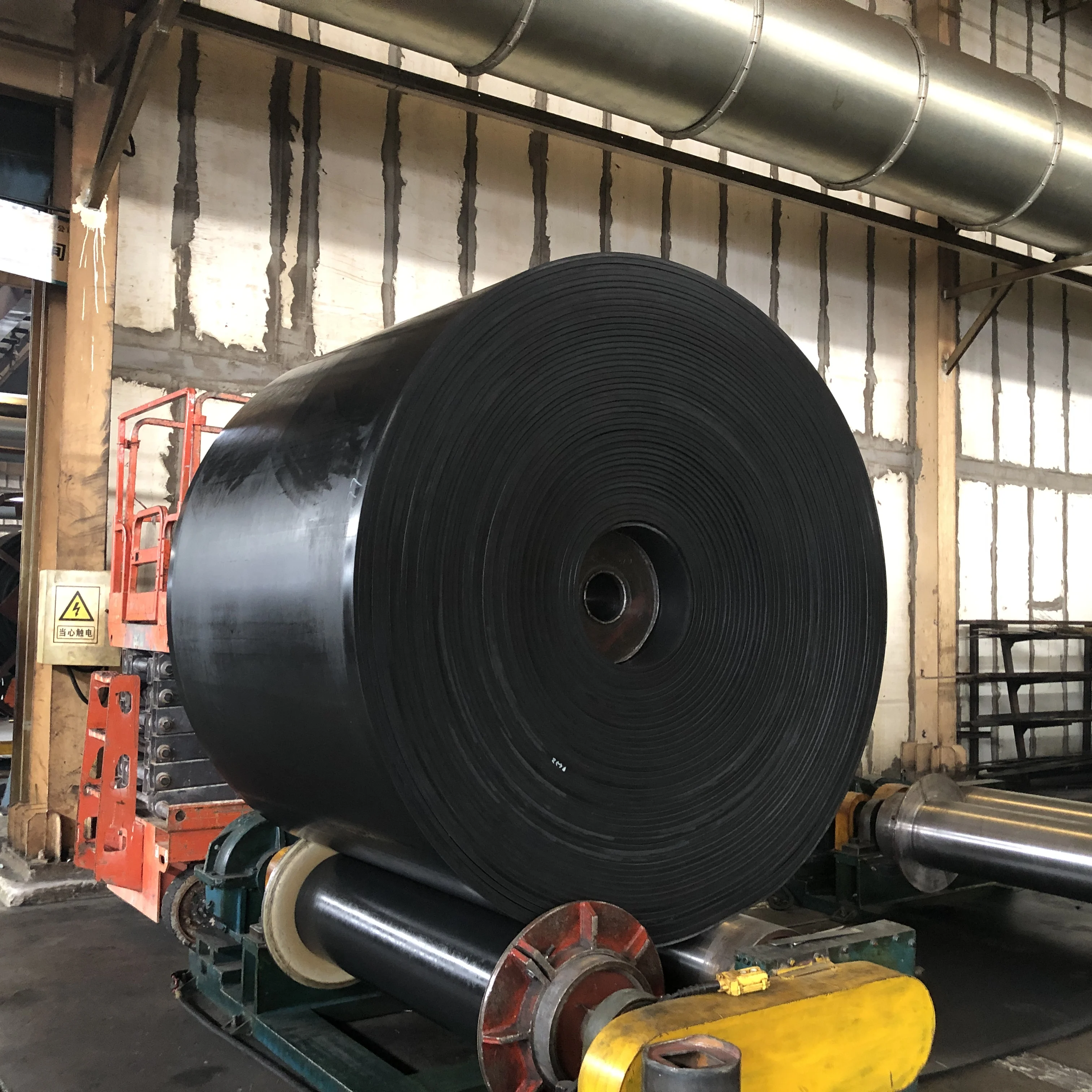 High Quality Cold Resistant Rubber-fabric Nylon Conveyor Belt For Long Service Life