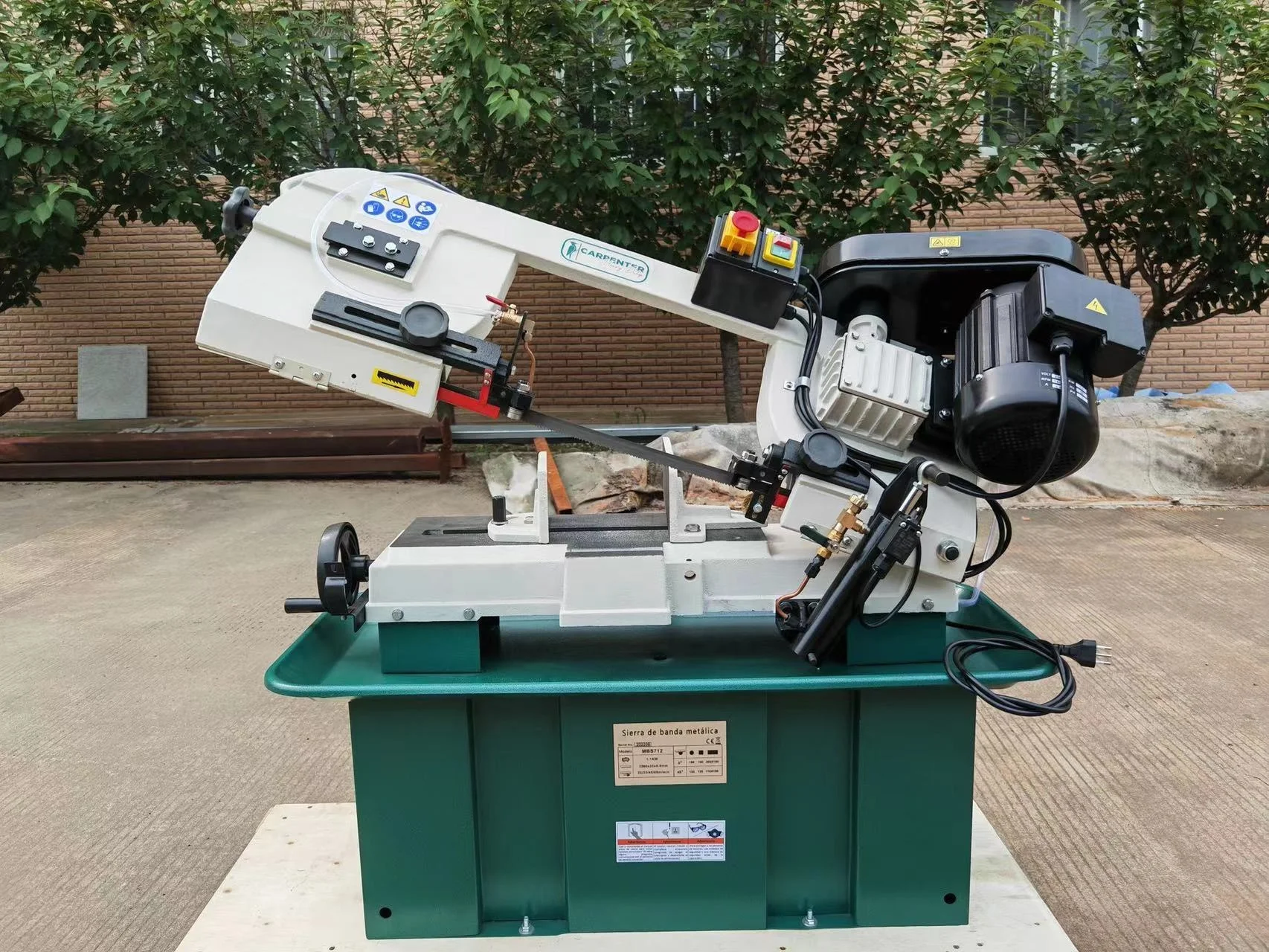 Metal cutting band saw 7 inches A1-BS7