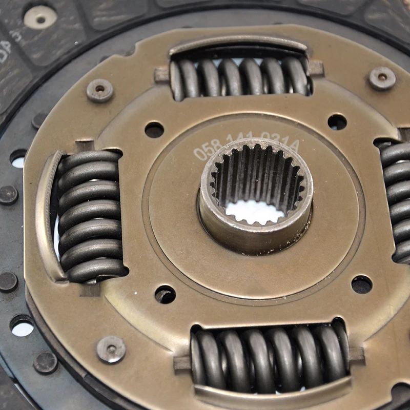 manufacturer cluthc disc clutch plate for AUDI B4 OE 1878030841
