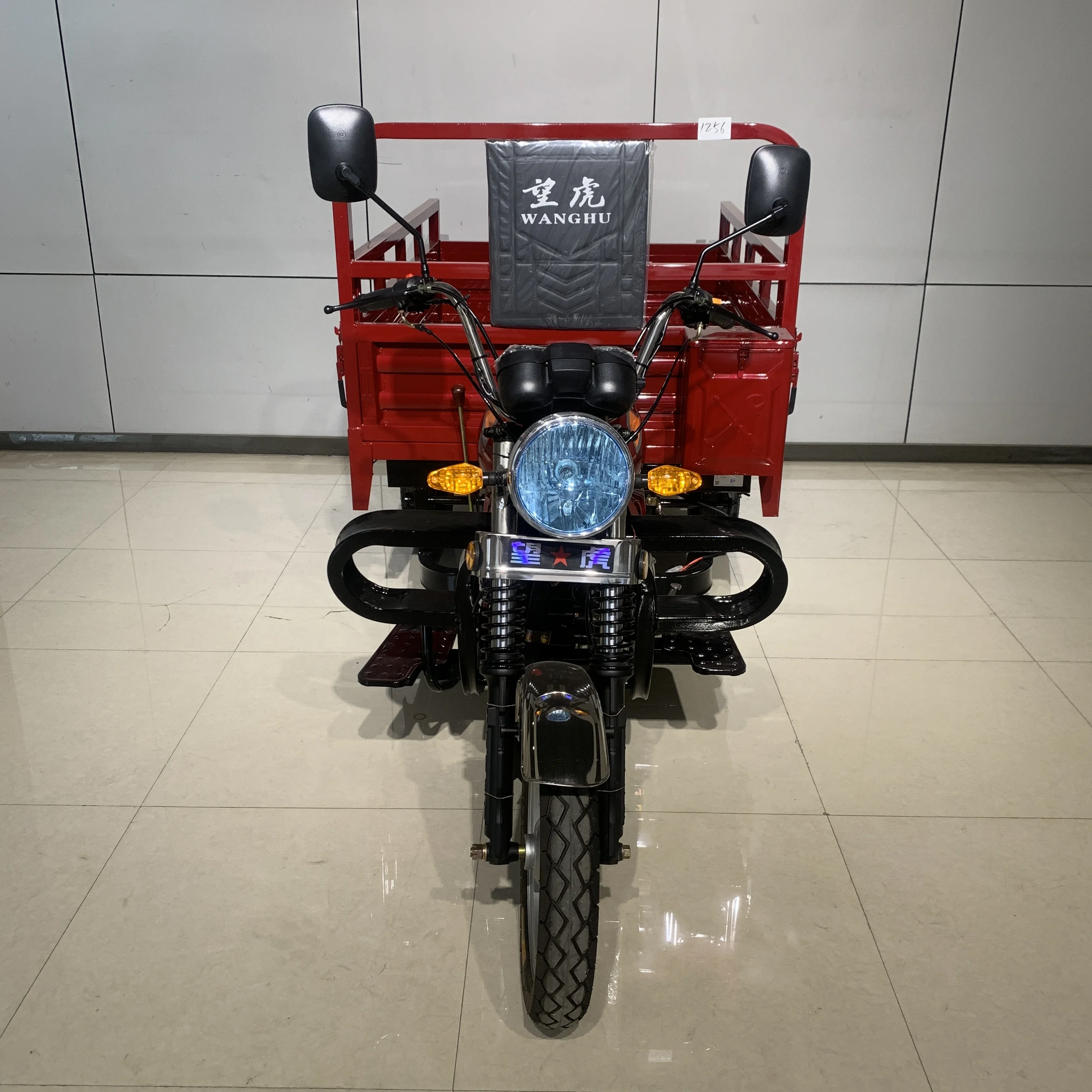 Открытый трехколесный мотоцикл 150cc грузовой с навесом