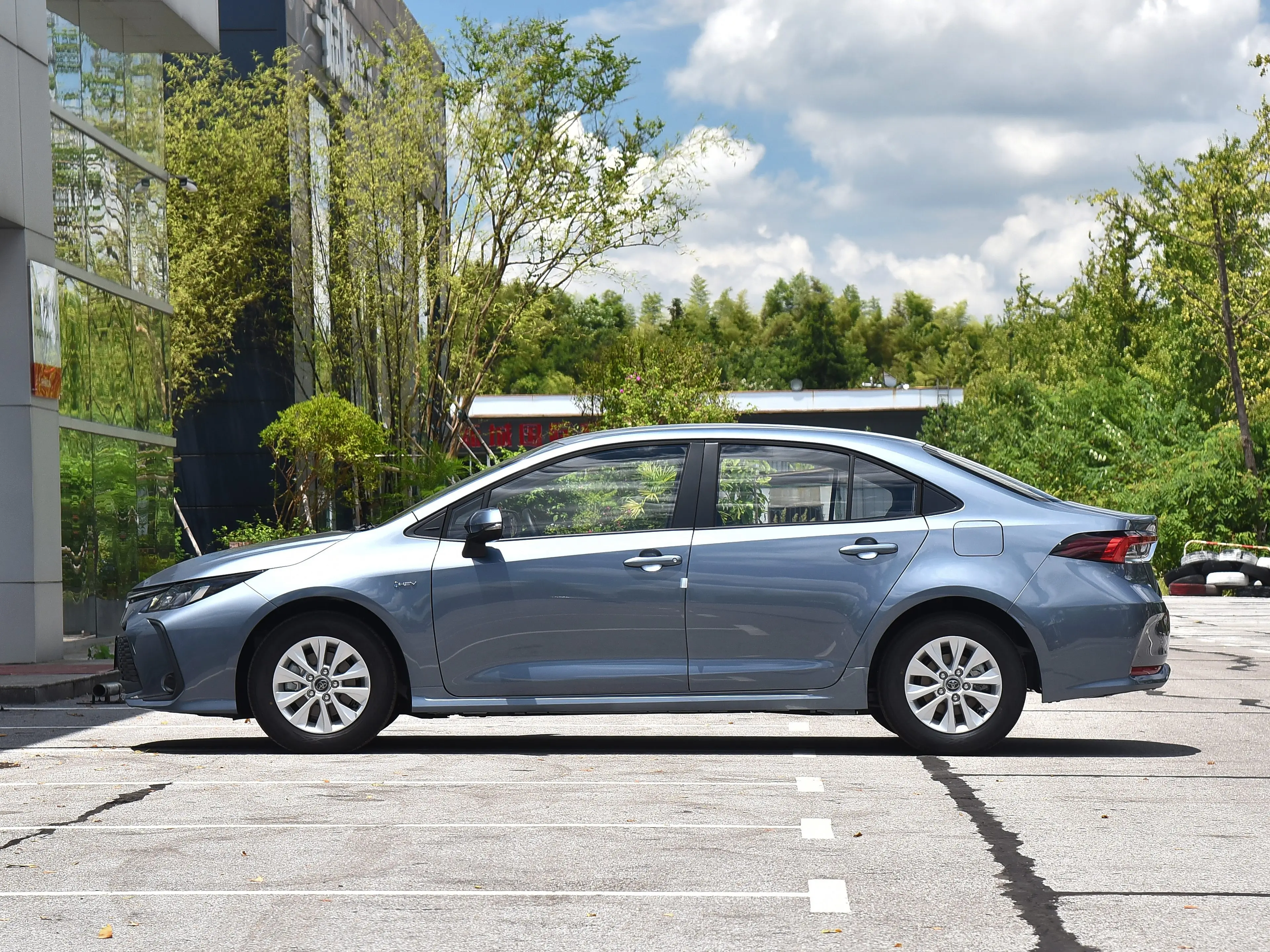 to yo ta co ro lla new car 2024 hybrid co rolla toyo ta 1.8l used cor olla gasoline 1.2t 4 door 5 seater to yota sedan hybrid