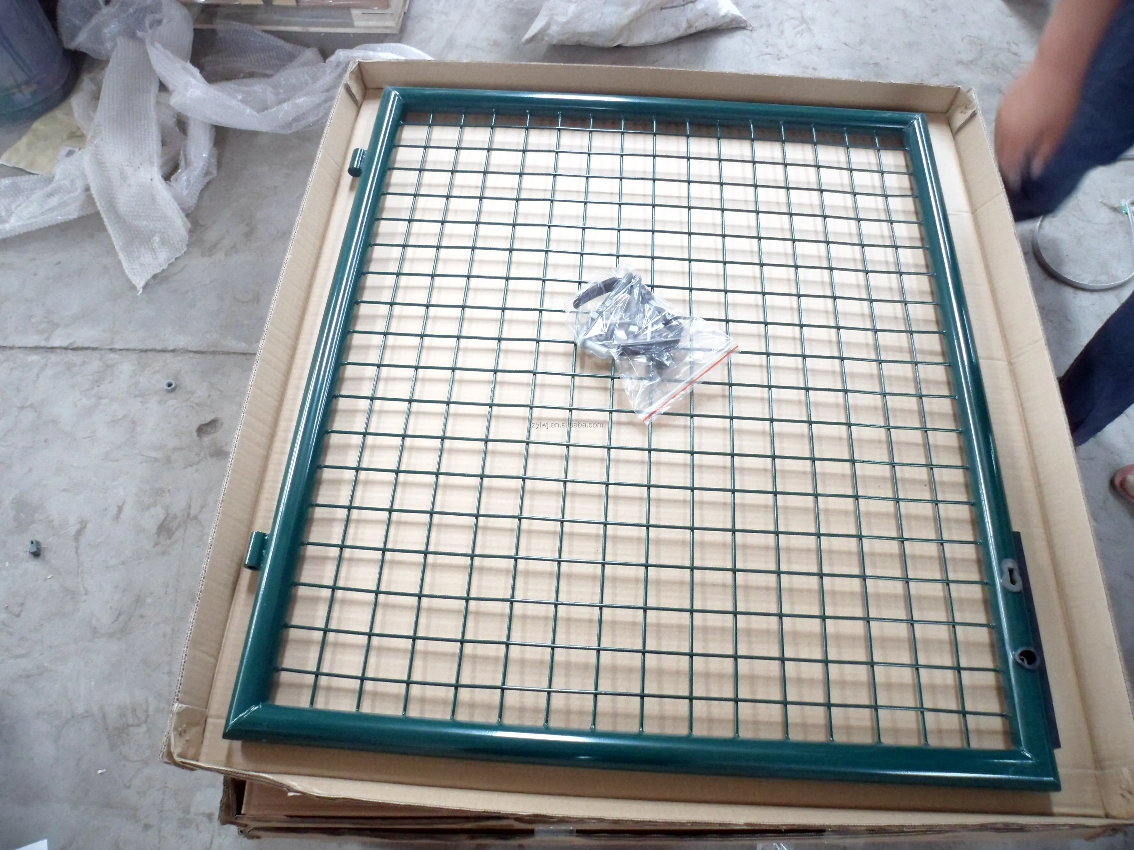 Стальные садовые ворота с порошковым покрытием