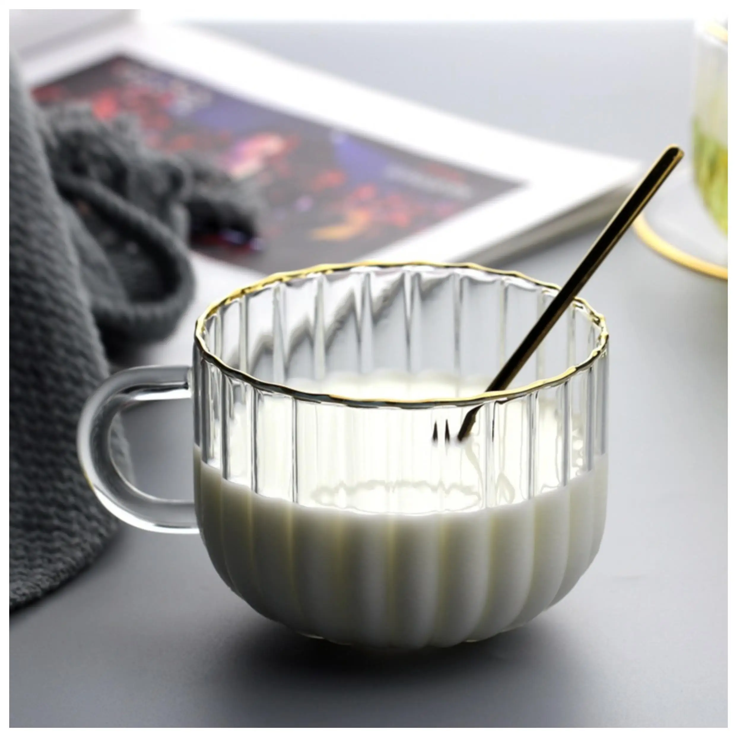 High Temperature Resistant Simple Style Pumpkin Shape Design Crystal Glass Cup for Breakfast and Milk