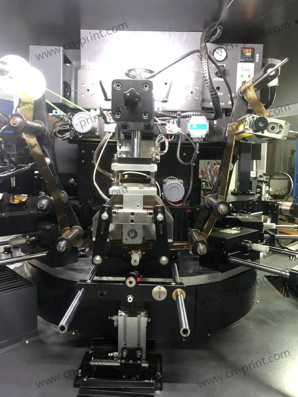 High Accuracy Bottle Automatic Screen Printer Silk Screen Printing Machine for Glass Plastic Metal Container