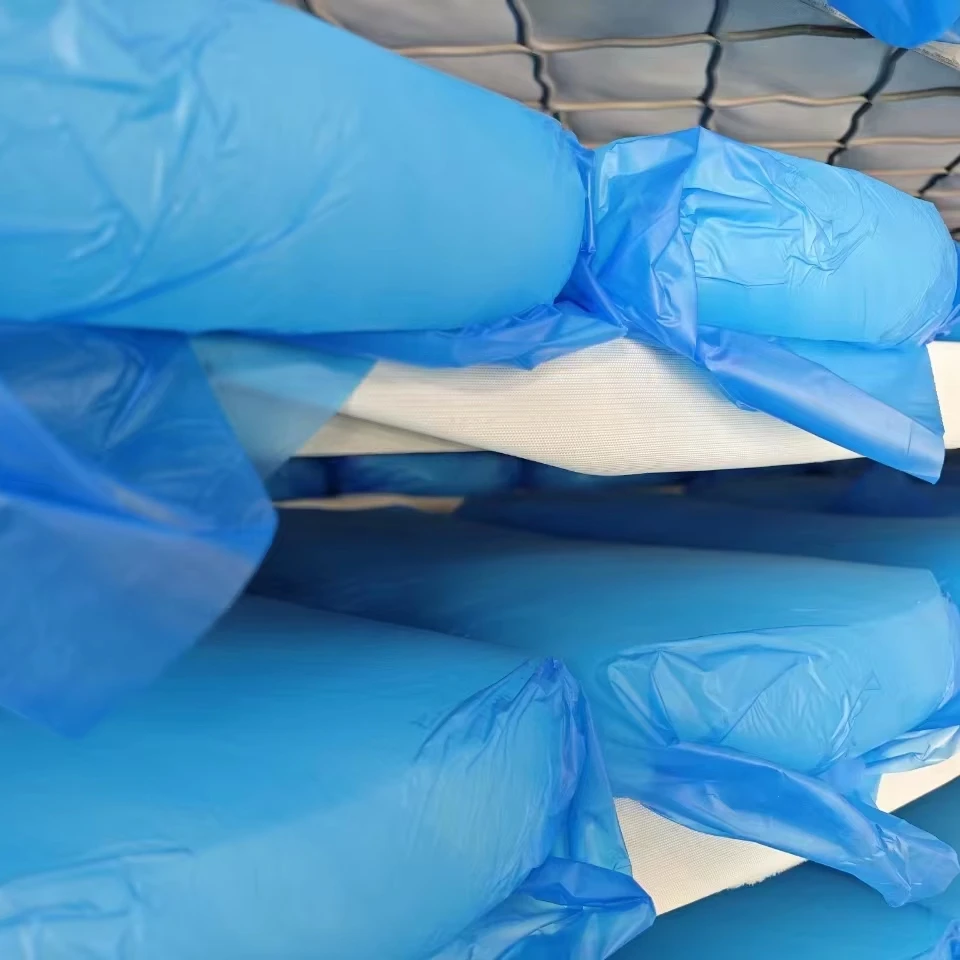 Mixed silicone rubber is used in the manufacture of self-lubricating oil seals and other products