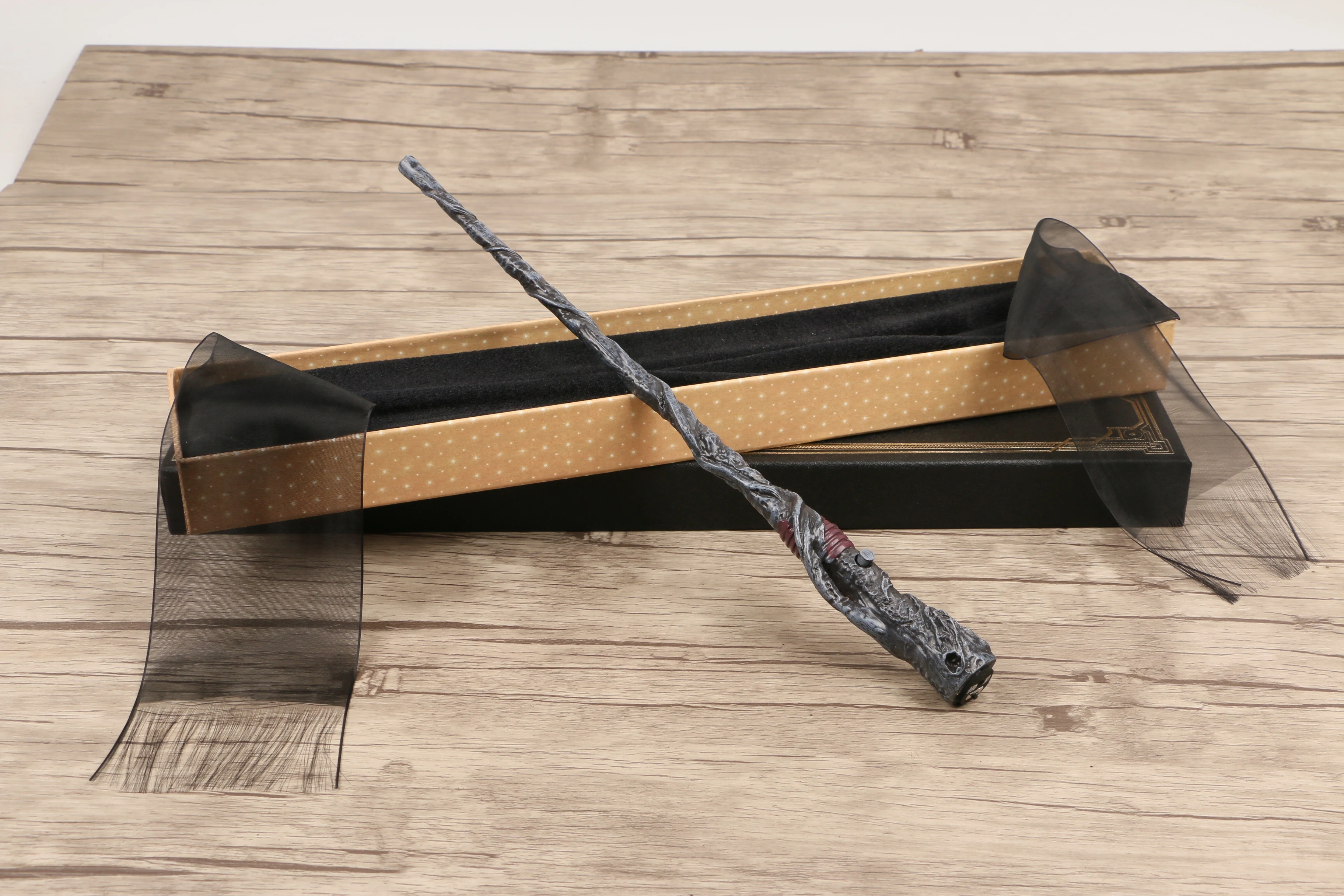 2022 New Halloween Toys Flash Paper HP Magic Wand Shoots Fire Shooting ball