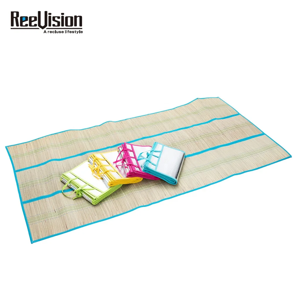 waterproof foldable beach Mat with carry pocket Outdoor Sand straw beach mat nature yarn foldable roll