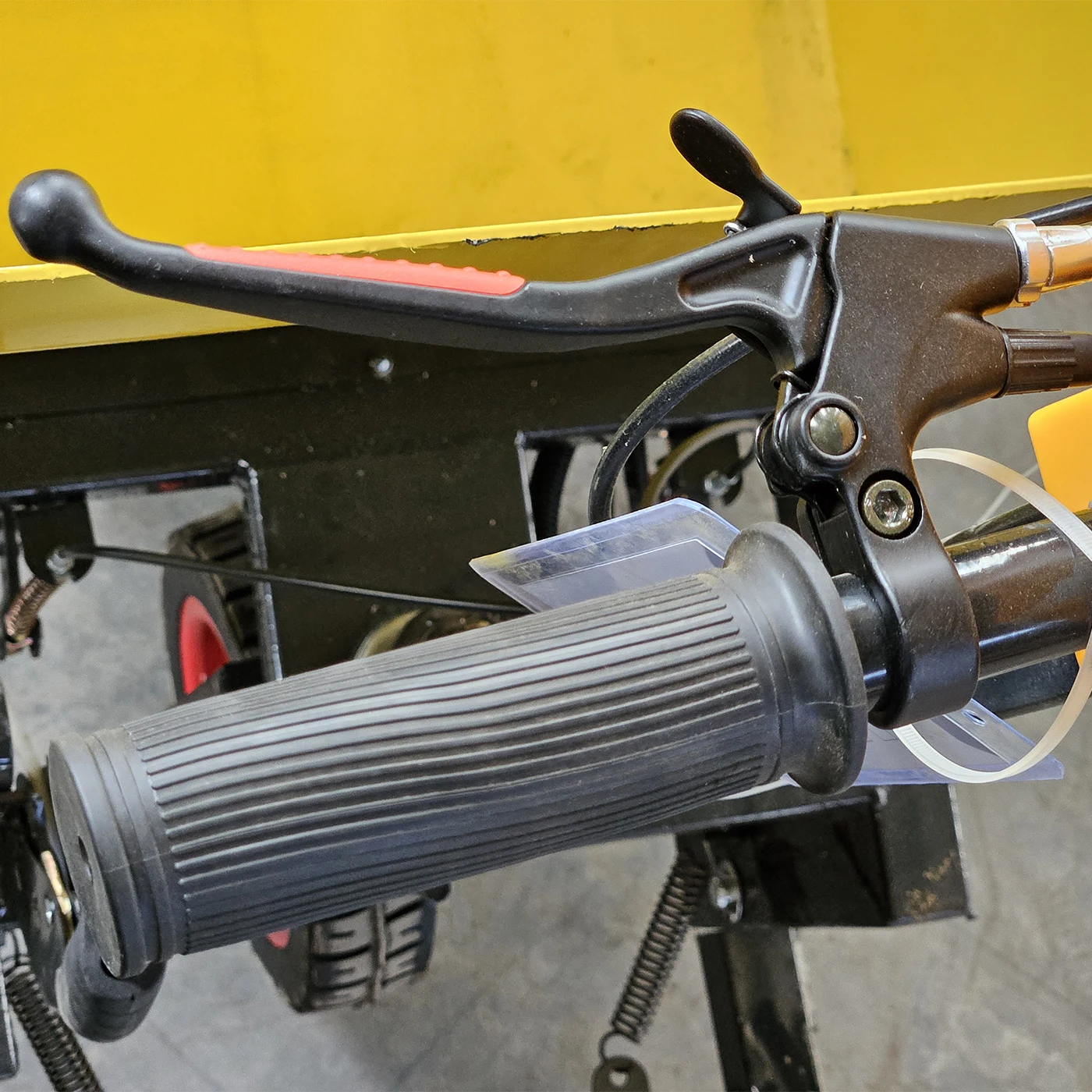 Construction tricycle engineering electric motor small garden concrete buggy wheel barrow cement tipper