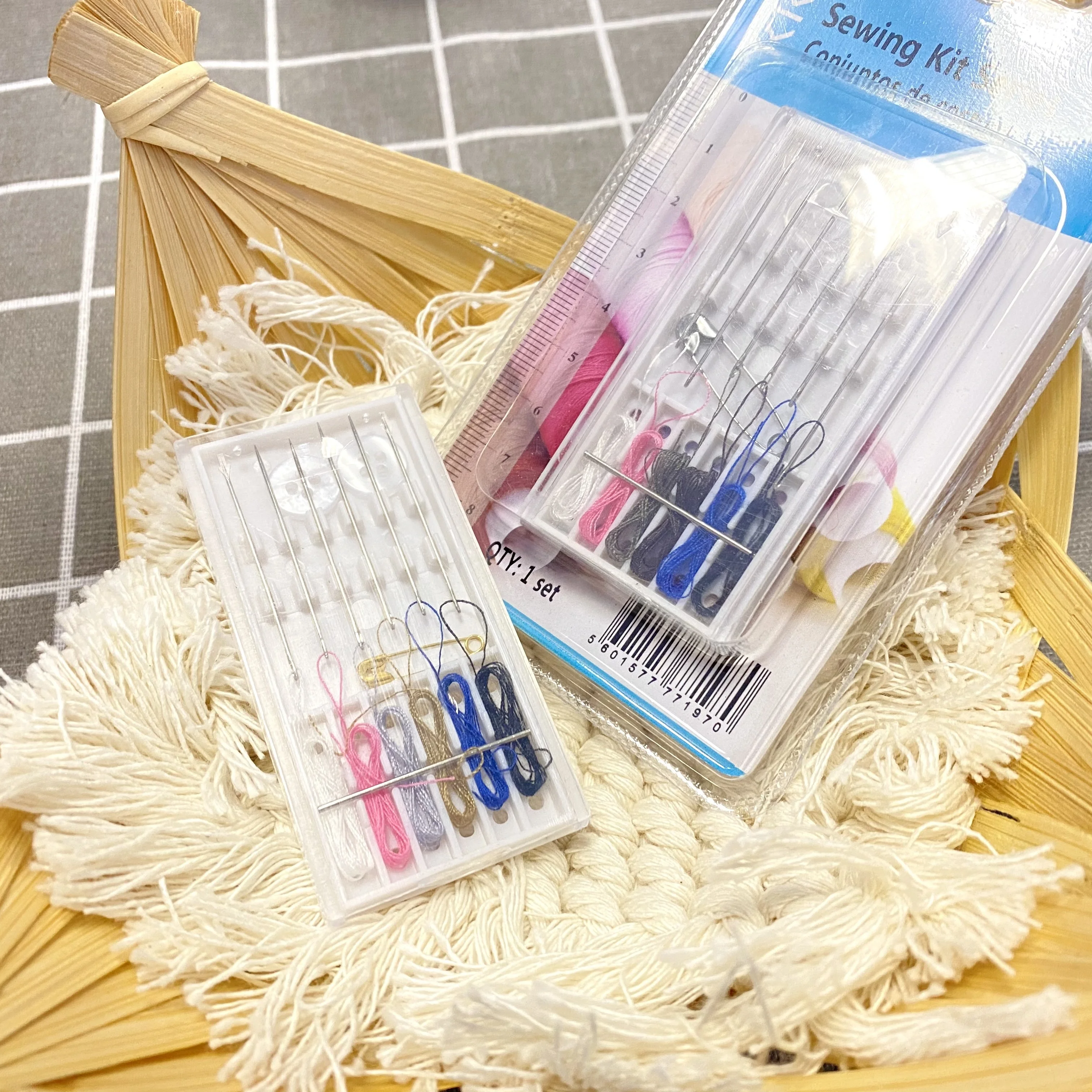 Дорожный швейный мини-набор, набор игл для отеля, набор швейных принадлежностей, коробка