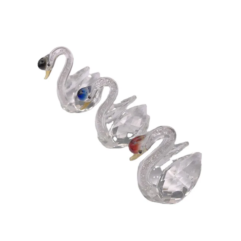 Wholesale Clear Honor of Crystal Beautiful Diamond Stone Swan Figurine Wedding Favor Gifts Colors Home Decorations for Souvenir