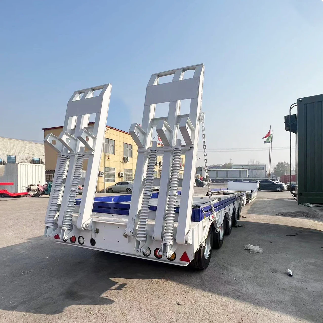 High Quality Three Lines Six Axes 40 60ton Long Gooseneck Lowbed Trailer