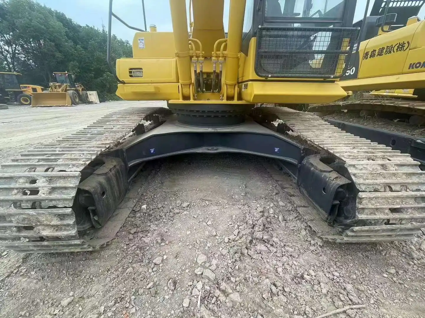 Спотовые товары японский экскаватор Komatsu PC300 землеройный гусеничный 30 тонн средний б/у 300