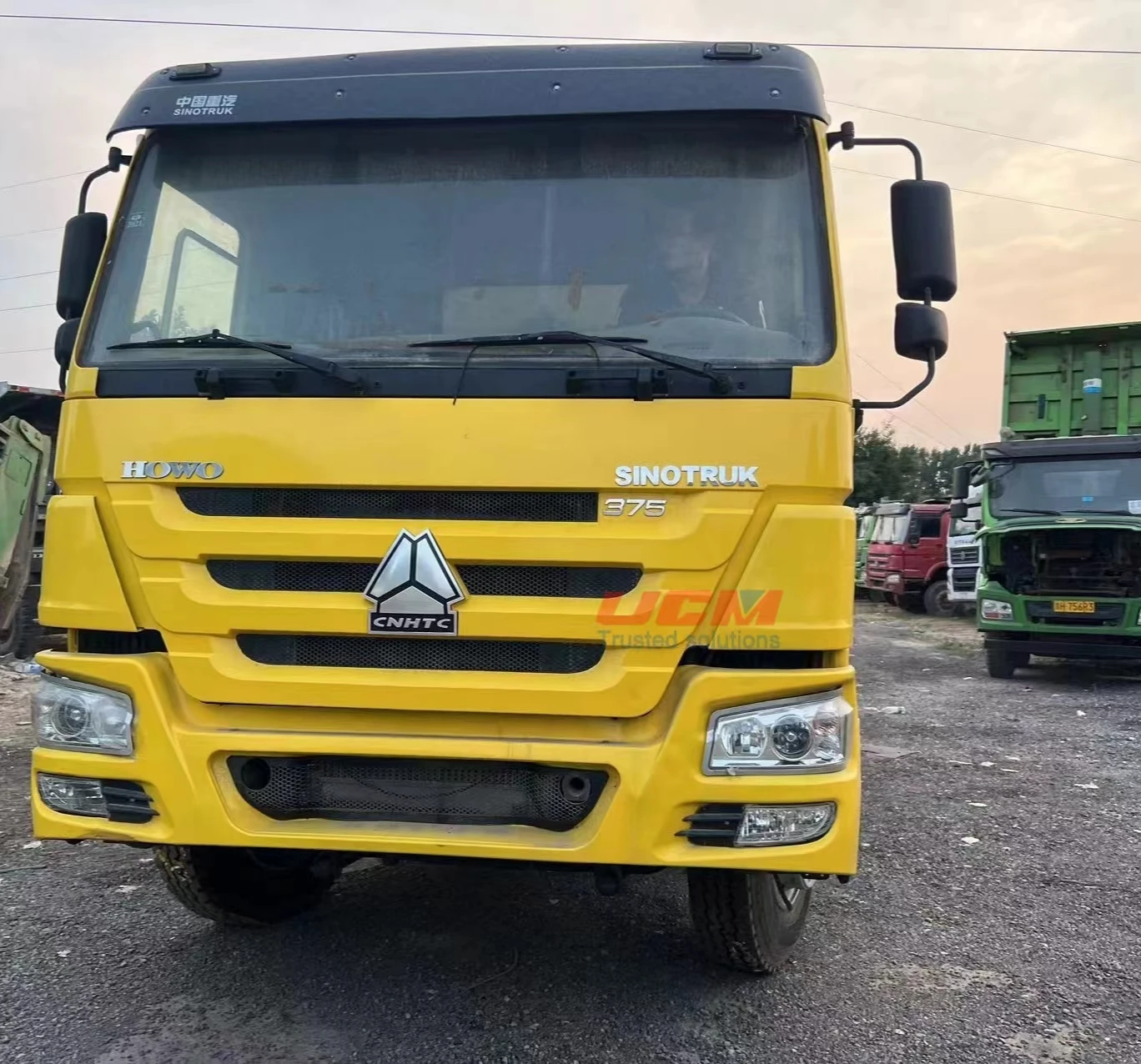 Used Sinotruk Howo 6x6 6X4 6 Wheel 25ton to 35ton diesel off Road Dump Trucks for Sale