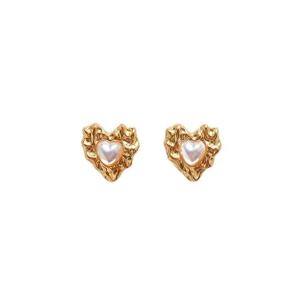 Pearl Heart Earrings1.JPG