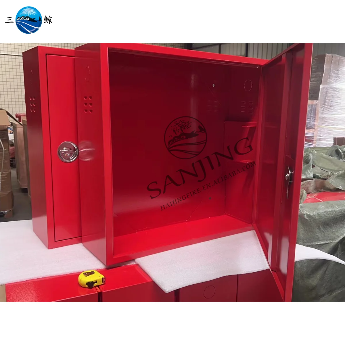 Wall Mounted Carbon Steel 1.0mm Thickness Single Metal Door Fire Hose Reel Cabinet