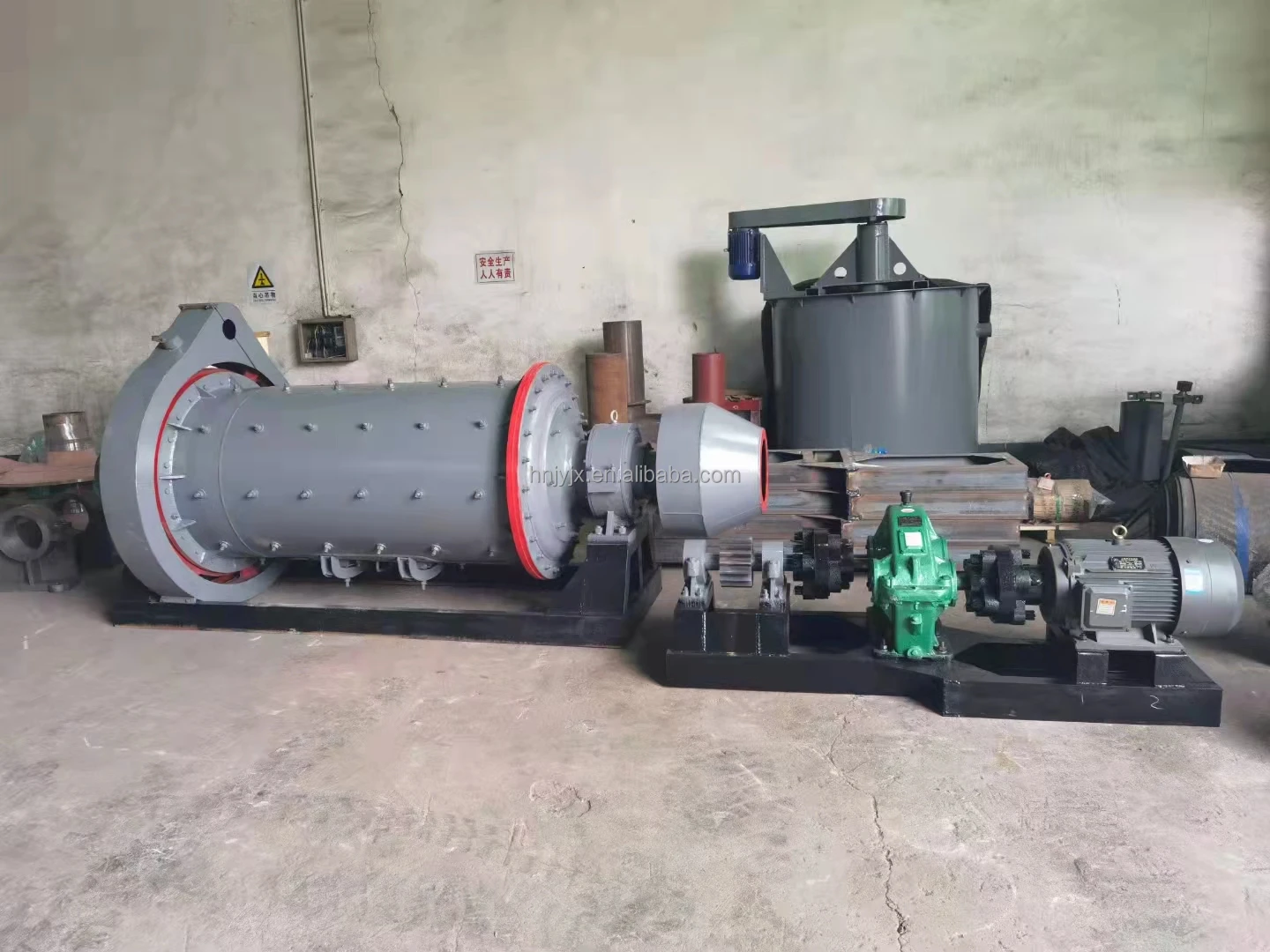 Factory Price Sand Stone Grinding Equipment For Granite Limestone Cement Quartz Bentonite Ball Mill Machine For Sale