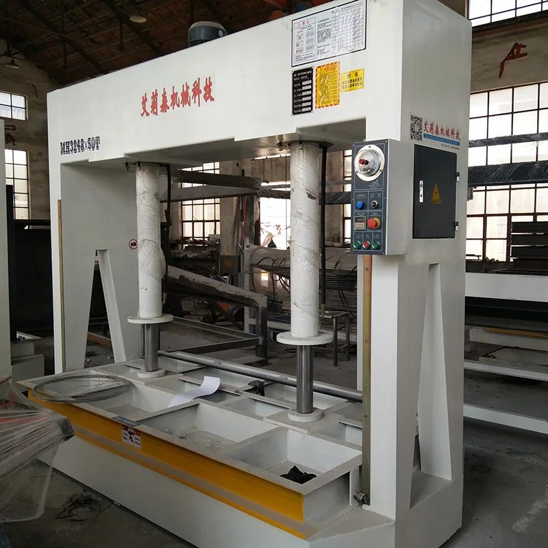 Деревообрабатывающий станок для холодного прессования с сильной структурой, гидравлическая деревообрабатывающая дверь, 50 тонн