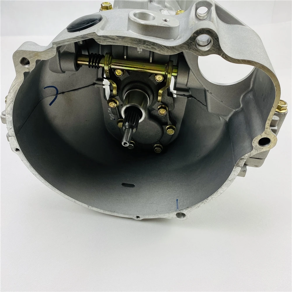 Manual Transmission gearbox for Changan 465 Dongan Hafei BS09-01 Suzuki FA10 DFSK Wuling FAW
