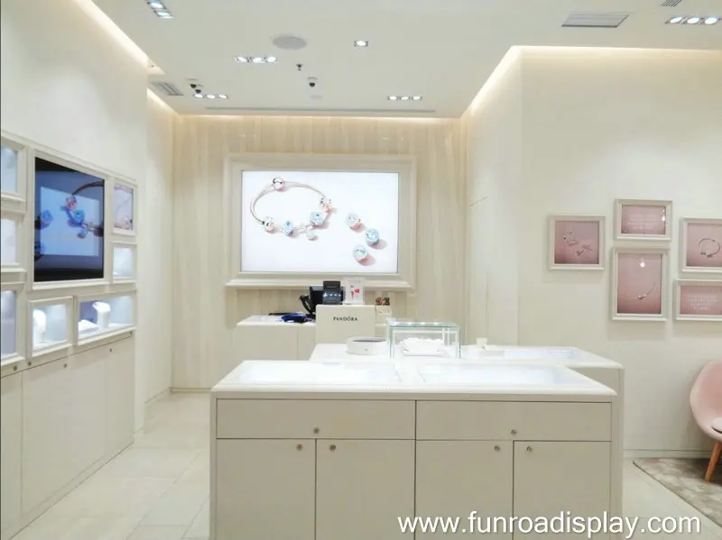 Bespoke Top sale Pandora jewellery shop design decoration for jewelry store showcase