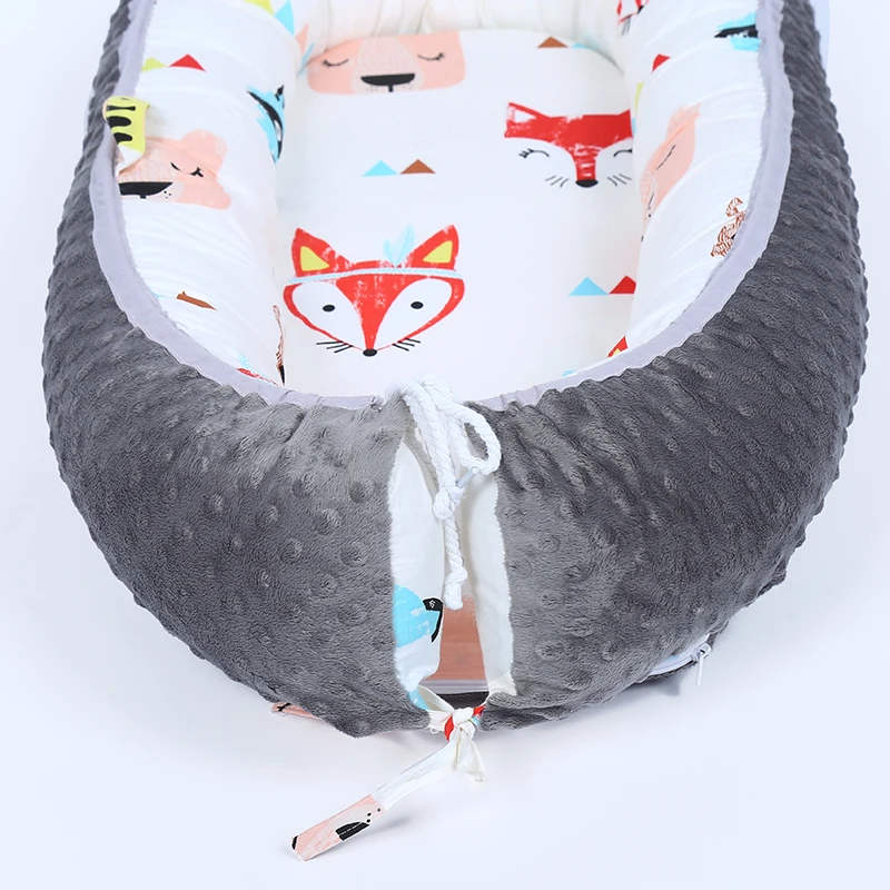 Factory high quality sleeping snuggle nest baby lounger portable crib bed