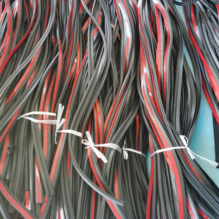 2022P type car shockproof strip EPDM rubber sealing strip pickup truck rear door anti-collision sealing strip