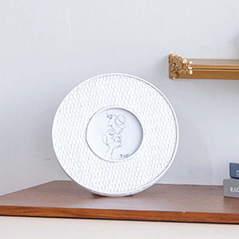 Special Design Rattan Photo Frame/Picture Frame Display Photo Artwork For Home Decoration Wholesale China