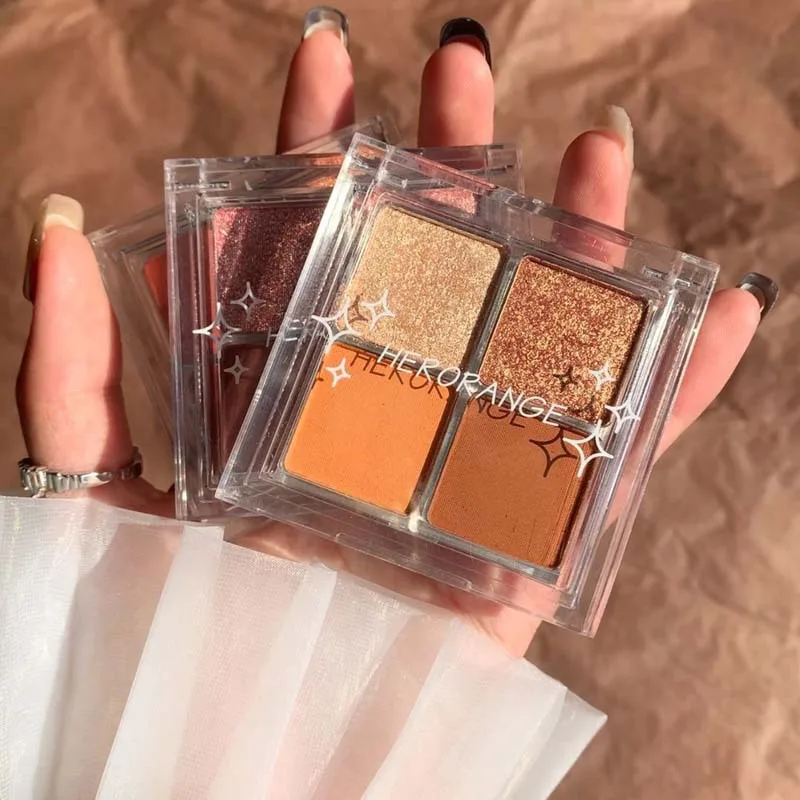 Private Label Christmas Collection 4 Color Eyeshadow Palette Explosive Matte Pearlescent Lasting Waterproof Custom Logo