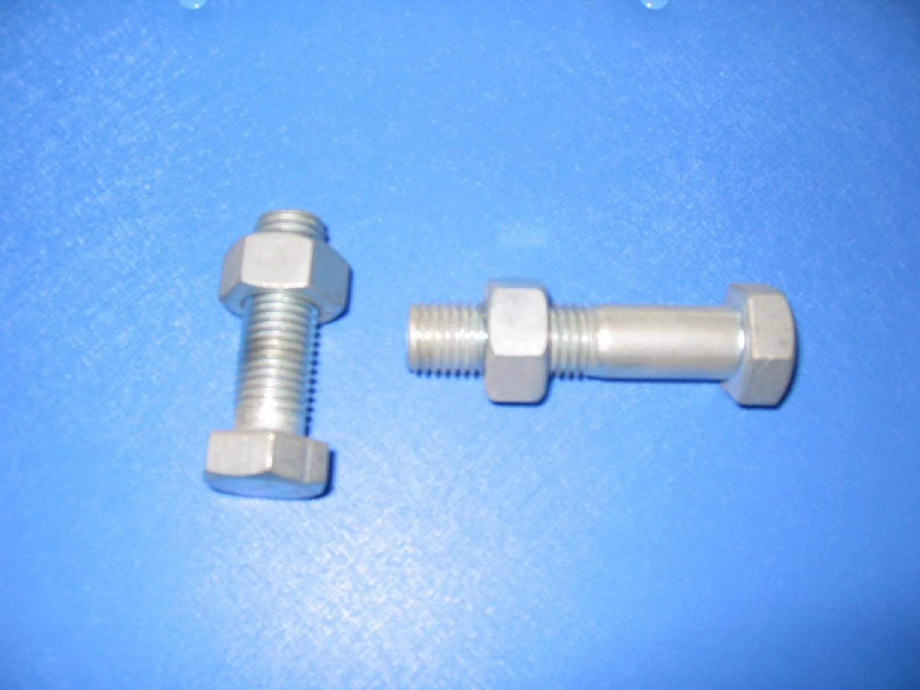 Mild  BS Mild steel bolts with nuts natural finish high quality Made in China