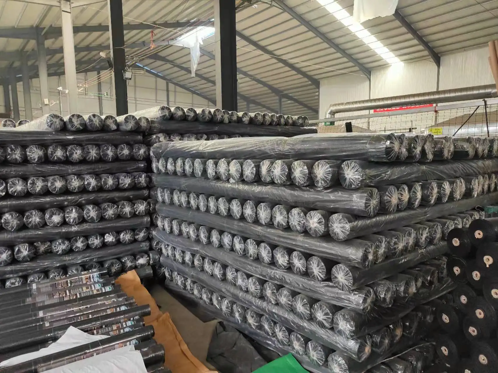 Agricultural Farmland Seedling Temperature Control Vegetable Plastic 1*400m Silver Black Mulching Film