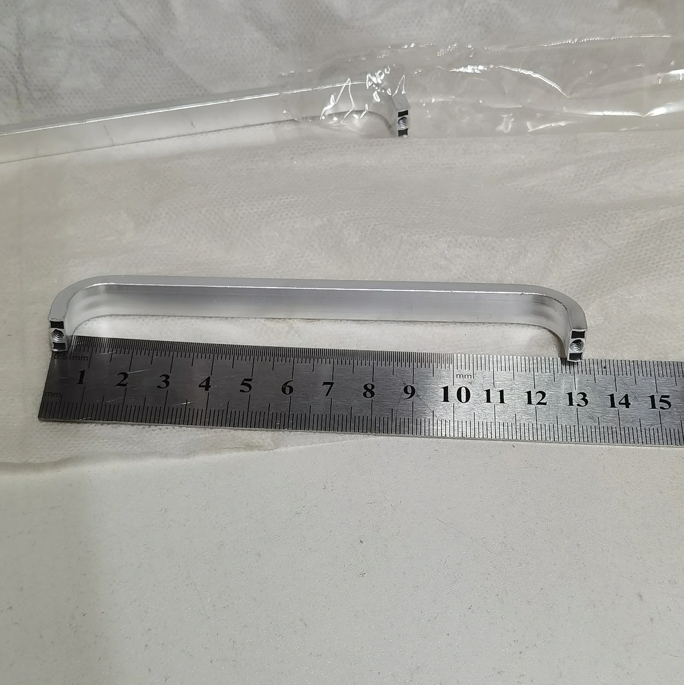 Hole 128mm aluminium handle profile furniture kitchen cabinet handle Low price promotion cheap handle