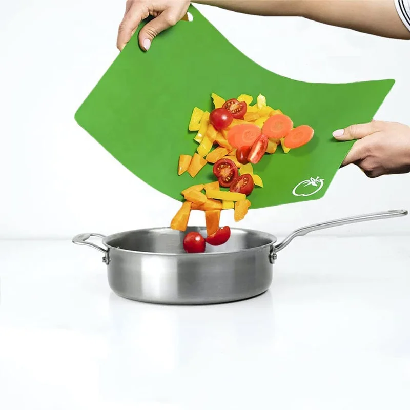 Amazon Hot Sale Colored Cutting Board Set Plastic Fruit Cutting Board Multipurpose Flexible Cutting Mat for Kitchen Prepare Food
